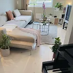 Apartment Floien House -free Parking *