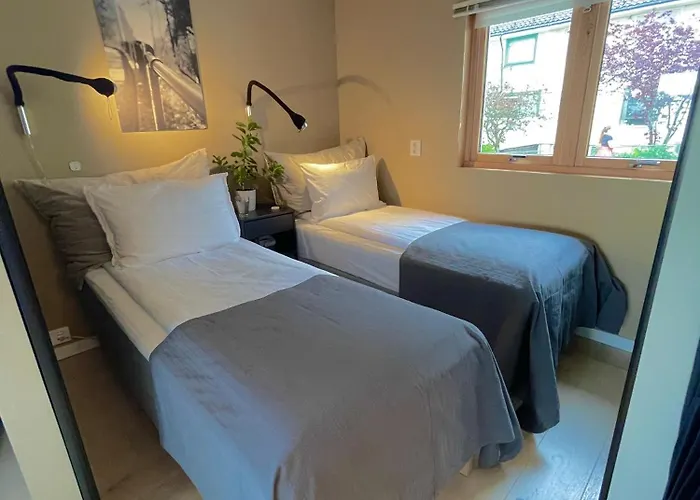 Floien House -free Parking