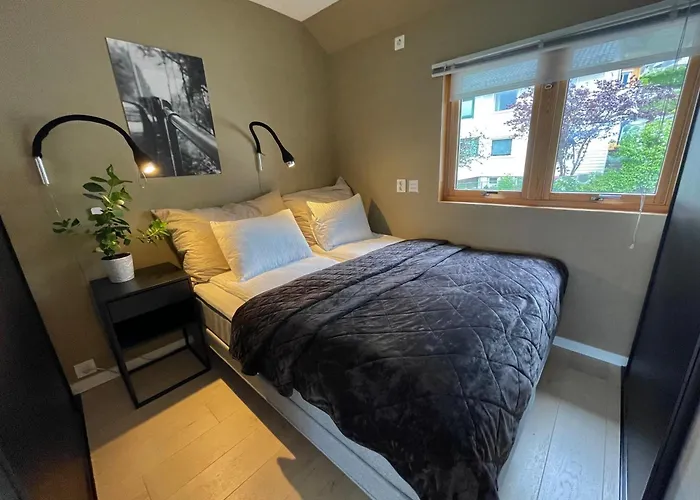 Floien House -free Parking *